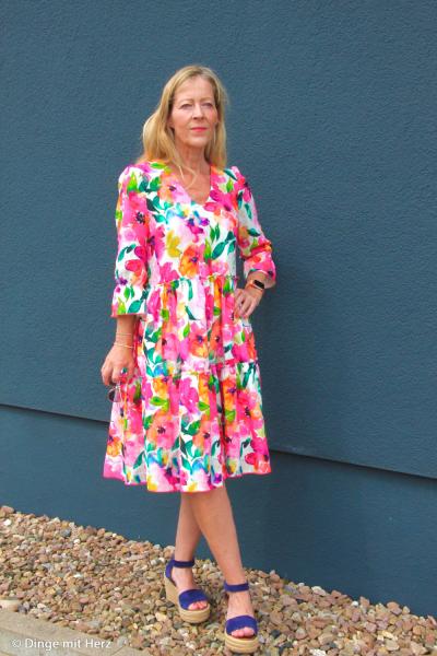 Double Slub Musselin Haren Bunte Blüten Blüten by Swafing 